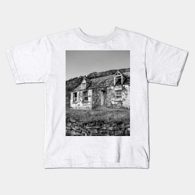 Highland Croft Kids T-Shirt by Femaleform